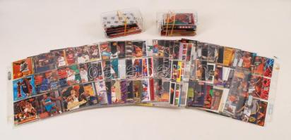 416 darabos, szépen rendezett kosárlabda kártya gyűjtemény / basketball card collection