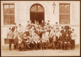 1911 Wüttenberg Husaren keretezett fotó, 18×27 cm