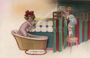 Bathing children, humour