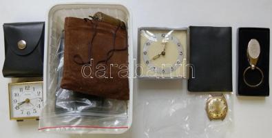 Kis vegyes bolhapiac tétel, benne hibás és működőképes órák, diktafon, fémpénzek, iránytű, számológé...