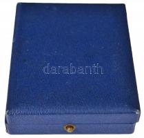 NDK 1969. "Az NDK fennállásának 20. évfordulójára" érdemérem eredeti tokban T:2
GDR 1969. ...