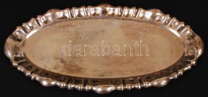 Ezüst (Ag) tálca, peremén hólyag domborított díszítéssel, jelzett, mesterjeggyel, 17×35 cm, nettó: 239 gr