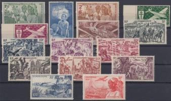1942-1947 15 db bélyeg, közte teljes sorokkal (stain), 1942-1947 stamps with set (stain)