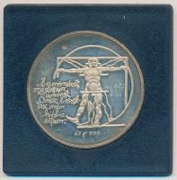 Kiss Nagy András (1930-1997) DN "Orvos sor / Korányi Sándor" Ag emlékérem sérült ÁPV plombált plasztiktokban (11g/0.925/32mm) T:PP