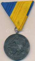 1941. "Délvidéki Emlékérem" cink emlékérem mellszalaggal szign.:BERÁN L. T:2 Hungary 1941. "Commemorative Medal for the Return of Southern Hungary" zinc medal with ribbon sign.:BERÁN L. C:XF