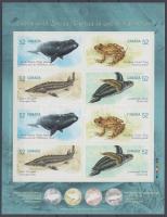 Veszélyeztetett állatok bélyegfólia vágott öntapadós bélyegekkel, Endangered Animals stamp foil with imperforated self-adhesive stamps