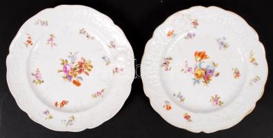 Címeres antik herendi tányér (2db), kézzel festett, jelzett, hibátlan, kopott, d:21 cm