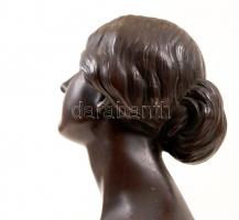 Fritz Bagdons: Ave Maria. Patinázott bronz büszt, jelzett, m:23 cm