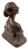 Fritz Bagdons: Ave Maria. Patinázott bronz büszt, jelzett, m:23 cm