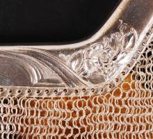 cca 1900 Ezüst színházi táska. Bőr betéttel. / cca 1900 Silver theatre bag. br: 280 g
