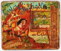 Régi Nestor Gianaclis cigarettás doboz, fém, kopott, 15×12 cm