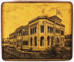 Régi Nestor Gianaclis cigarettás doboz, fém, kopott, 15×12 cm