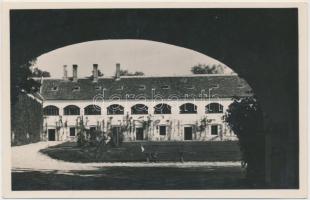 Herend porcelángyár