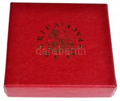 Amerikai Egyesült Államok 1988. "Amerika az űrben - Fiatal asztronauták" bronz emlékérem d...