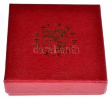 Amerikai Egyesült Államok 1988. "Amerika az űrben - Fiatal asztronauták" bronz emlékérem d...