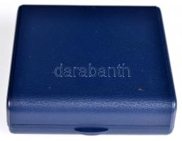 1999. 2000Ft Ag "Nyári olimpia-Sydney" dísztokban, tanúsítvánnyal T:PP
Adamo EM162