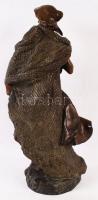 Luca Madrassi: Kalapos nő. Bronz, jelzett, s:6,9kg, m:55 cm