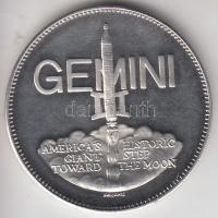 Amerikai Egyesült Államok DN "Gemini II" Ag emlékérem (26.8g/0.925/38mm) T:PP (felületi ka...