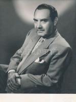 1942 Alexander de Sved operaénekes 3 db fotó / 3 photos 18x24 cm