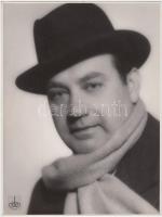 1942 Alexander de Sved operaénekes 4 db fotó / 4 photos 18x24 cm