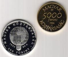 1992. 200Ft Ag + 1994. 5000Ft Au 7,77g "Veszélyeztetett állatvilág" pár T:PP Au csak 3000db! R! Eredeti díszdobozban, tanúsítvánnyal!