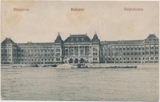 Budapest XI. Műegyetem, gőzhajó (fl)