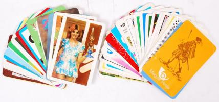 1977-1978 52 db különböző kártyanaptár