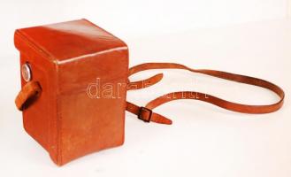 Aiglon Reflex Roussel Trylor 75mm f/4.5
ATOS-1 1/25 to 1/150 lencsékkel eredeti dobozában, kis kopás...