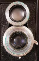 Aiglon Reflex Roussel Trylor 75mm f/4.5
ATOS-1 1/25 to 1/150 lencsékkel eredeti dobozában, kis kopás...