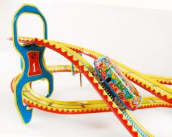 Lemezárugyár hullámvasút, fém lemez, eredeti dobozában, leírással, 30×56 cm