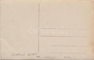 1920 Gödöllő környéke, túrázók a 'Patkó' tetején