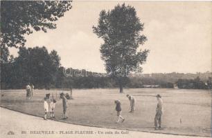 Deauville, Plage Fleurie, un coin du Golf / golf players