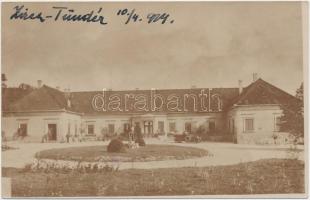 Zirc, Tündérmajor, automobil, photo