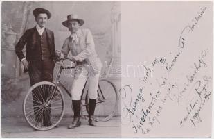 Men with bicycle, photo