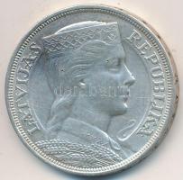 Lettország 1931. 5L Ag T:2
Latvia 1931. 5 Lati Ag C:XF
Krause KM# 9