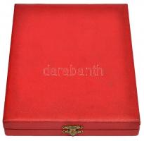 ~1980. "25 éves a Polgári Védelem" Br emlékplakett tokban (143x86mm) T:2