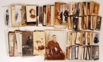 cca 215 db keményhátú fotó a századforduló környékéről, különböző méretekben