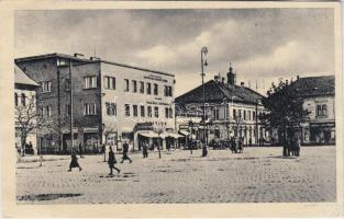 Érsekújvár, Főtér / Main square, bank, shops (EK)