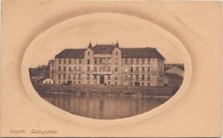 Ungvár, leányiskola / girl school