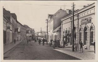 Csíkszereda, Europa étterem és szálloda / restaurant and hotel, automobile