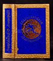 Hoffer József: Aranylabdások, aranycipősök. Bp., Sportpropaganda. Minikönyv, kiadói aranyozot kartonált kötés, jó állapotban.