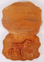Jankovics Zsolt (1960-): Trófea alátét, faragott hárs fa, pácolt, jelzett, 22×13 cm