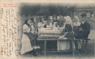 Russian folklore, tea drinking women, samovar