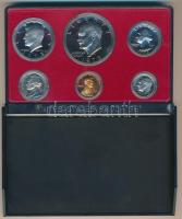 Amerikai Egyesült Államok 1973S 1c-1$ 6klf db, szettben "Bicentennial" T:PP
USA 1973S 1 Ce...