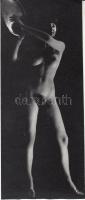 cca 1970-1980 Fekete démon, finoman erotikus fénykép,  18x7,5 cm / 
cca 1970-1980 Erotic photo, 18x7...