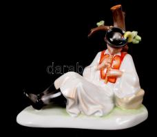 Zsolnay furulyázó juhász, kézzel festett, jelzett, hibátlan, h:21 cm, m:19 cm