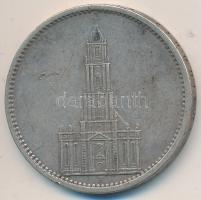Német 3. Birodalom 1935A 5M Ag "Garnisonkirche" T:3
German Third Reich 1935A 5 Marks Ag &q...