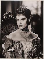 Karády Katalin(1910-1990) magyar színésznő, filmfotó, későbbi nagyítás, 30x39 cm