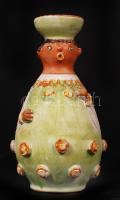 Kiss Roóz Ilona (1920-2010): Figurális gyertyatartó. Festett mázas kerámia, hibátlan, jelzett, m:20 cm