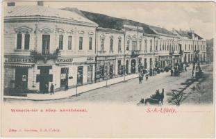 Sátoraljaújhely, Wekerle tér, Breiner H. Központi kávéház, Pollak A. és Róth József üzlete, kiadja Lövy A. (EK)